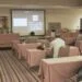 Evento em Izumisano discutiu questões dos hikikomoris. Foto: NHK.