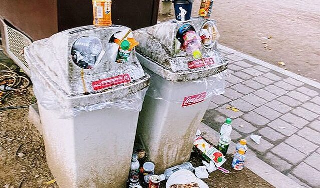 Lixo em Quioto. Reprodução/President Online.