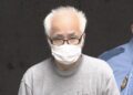 Akinobu Nishikawa, de 64 anos, foi preso por abusar de passageiras no táxi. Reprodução / FNN.