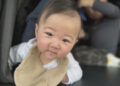 Koushi tinha 8 meses quando sofreu um acidente na creche. Reprodução / FNN.