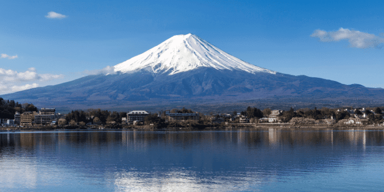 Fujikawaguchiko instala novas barreiras para conciliar turismo e segurança em ponto famoso do Monte Fuji - ThingsOut #image_title