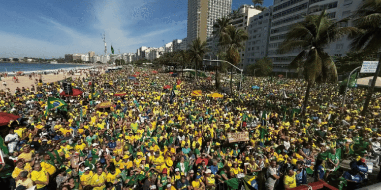 Protestos pedem anistia e impeachment de Moraes e Lula em várias capitais - ThingsOut #image_title