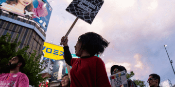 Partido nacionalista ganha espaço no Japão com discurso anti-imigração - ThingsOut #image_title