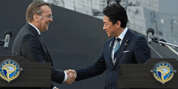 Japão e Alemanha reforçam cooperação em defesa e avaliam novo acordo militar - ThingsOut #image_title