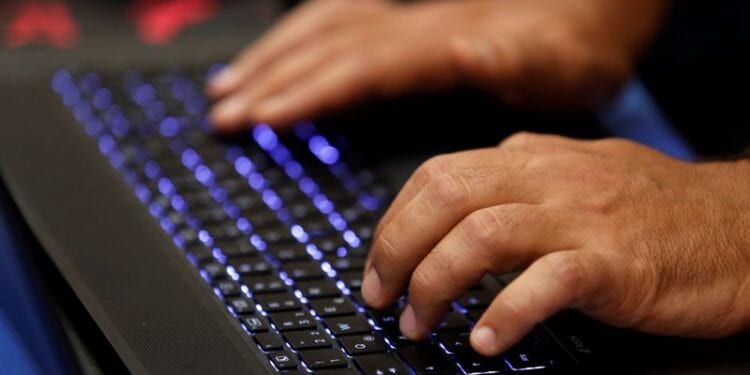 Hackers que invadiram agências de governo dos EUA estudaram código-fonte da Microsoft