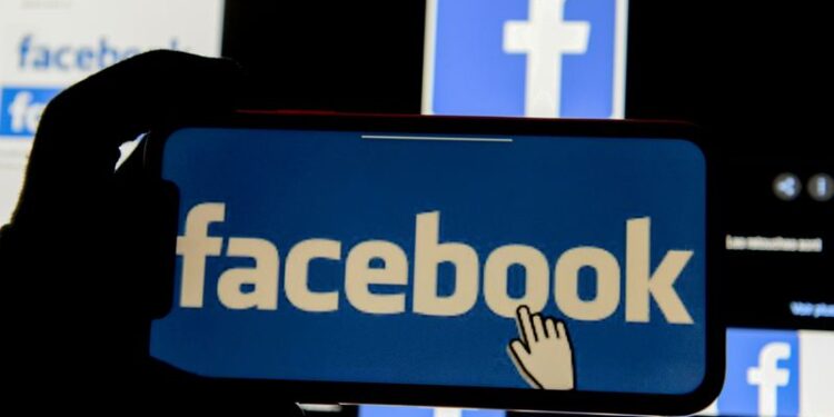 フェイスブック、第1四半期売上高は予想上回る　広告収入増大