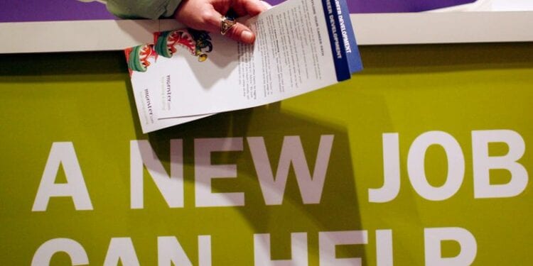 米失業保険申請41.1万件、予想ほど改善せず　求職の鈍りが雇用妨げ